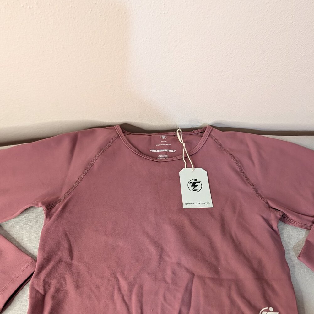⭐Fitness Crop Top Women's High Performance Long Sleeve Athletic Shirt Sz Large ⭐ - Picture 4 of 8